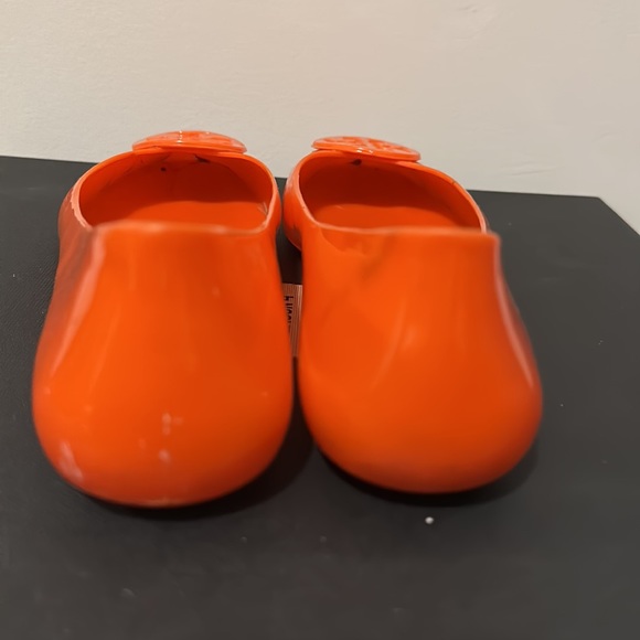 Shoes - Picture 3 of 4